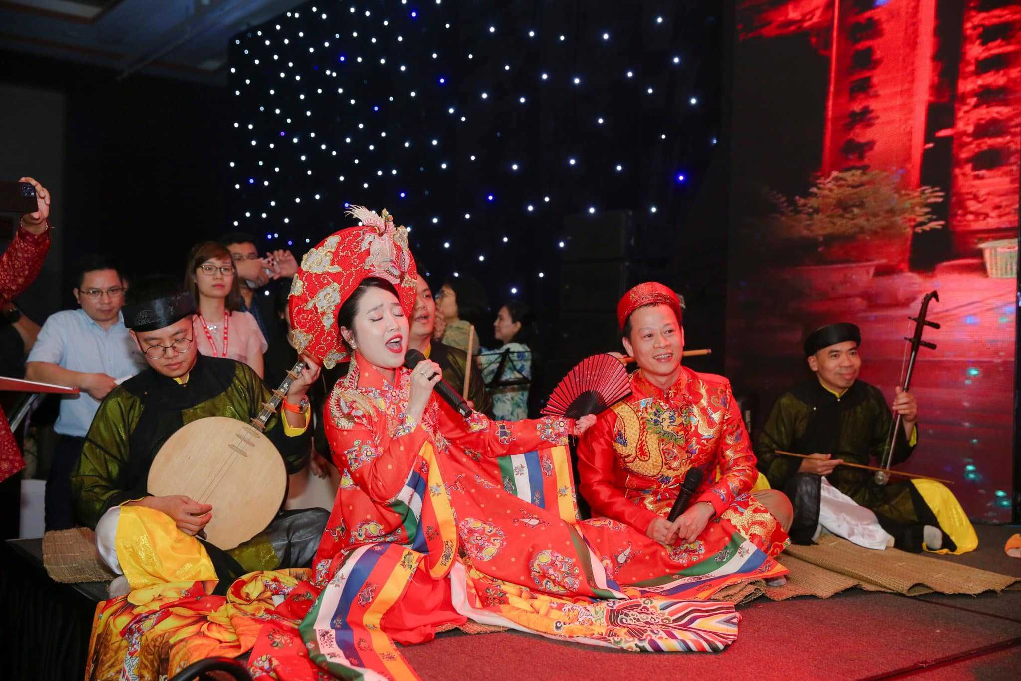 Nguyễn Hồng Linh – Nữ Giám đốc Truyền thông VPA lan tỏa đam mê nghệ thuật truyền thống