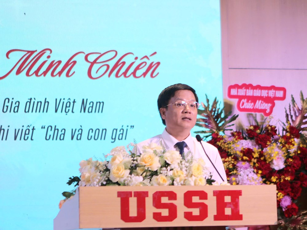 Cuộc thi viết “Cha và con gái” lần thứ 4: Hai thế hệ - một tình yêu - ảnh 1