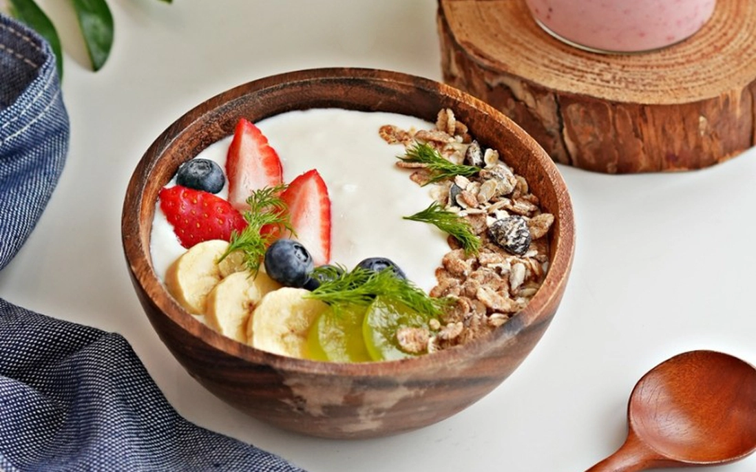 Món tráng miệng Nữ hoàng Anh yêu thích gây ‘bão’ mạng